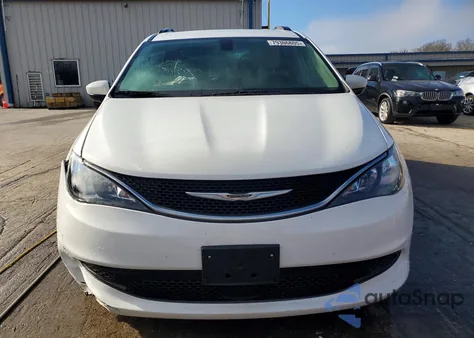 2021 Chrysler Voyager Lxi из США, поврежденный, VIN 2C4RC1DG3MR542118